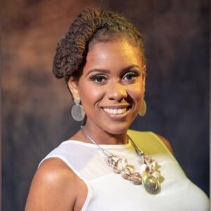 Meet your Posher, Jasmine